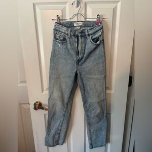 Abercrombie & Fitch Ultra High Rise Curve love straight ankle Denim